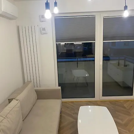 Stylish, Modern Near Airport Βαρσοβία